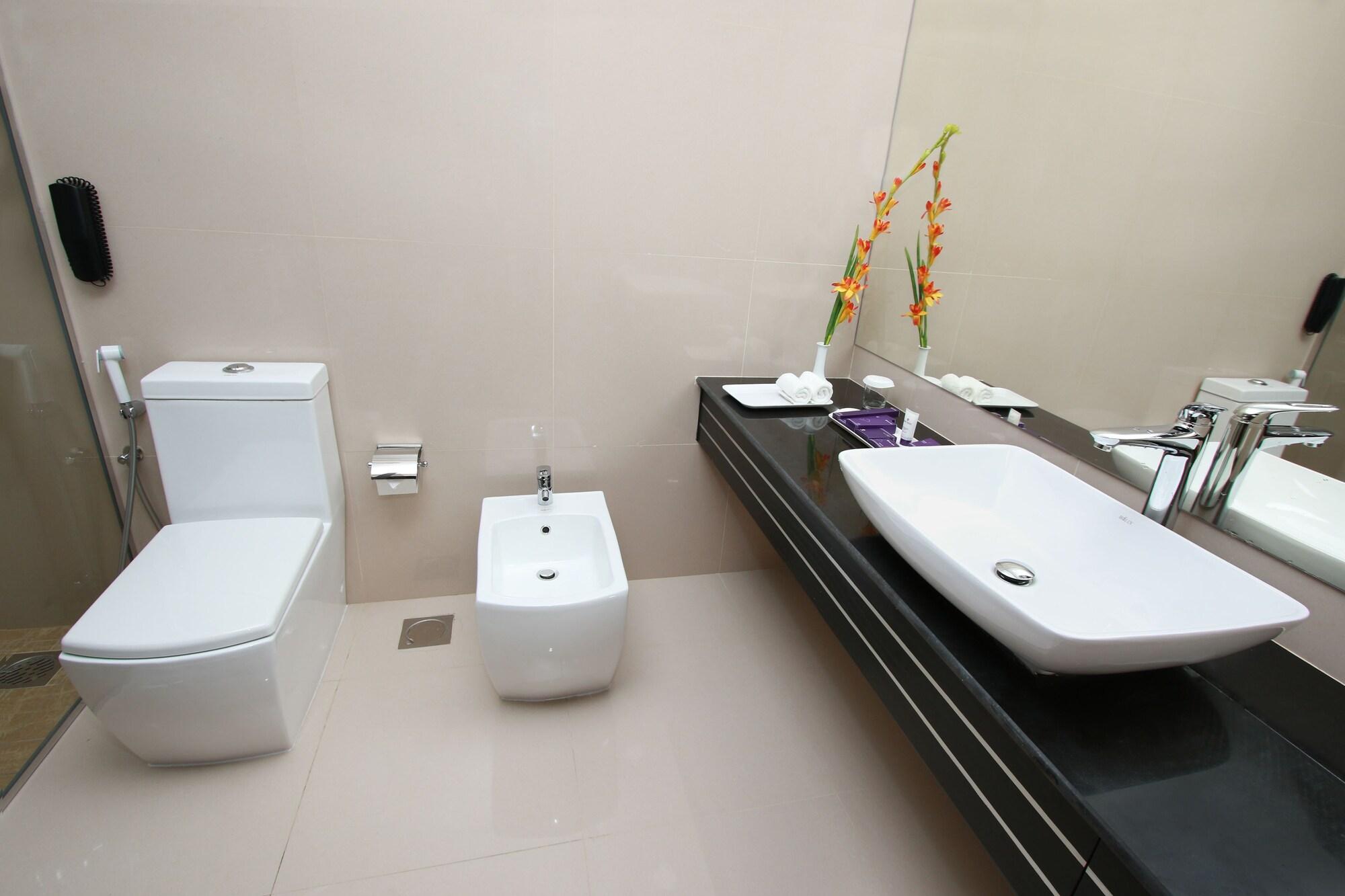 Park Regis Lotus Hotel Manama Luaran gambar
