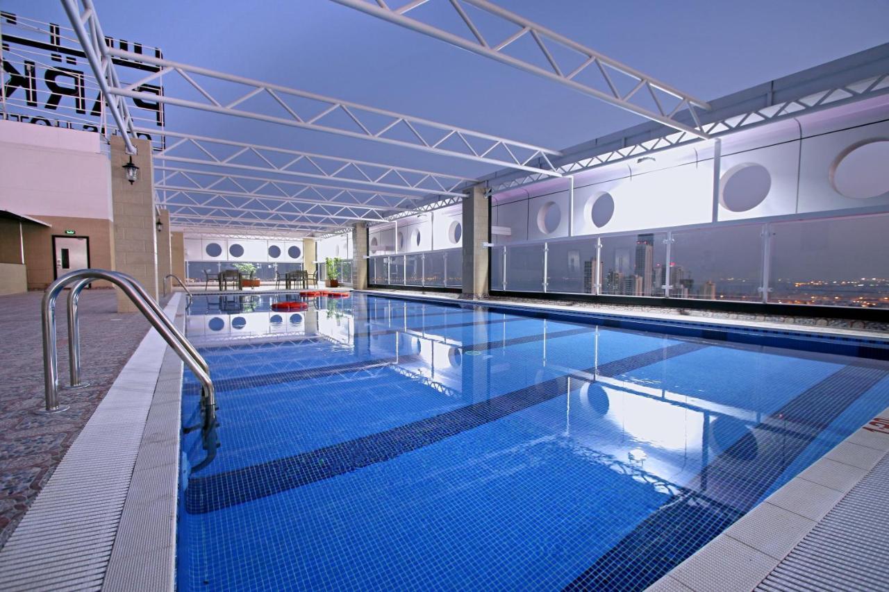 Park Regis Lotus Hotel Manama Luaran gambar