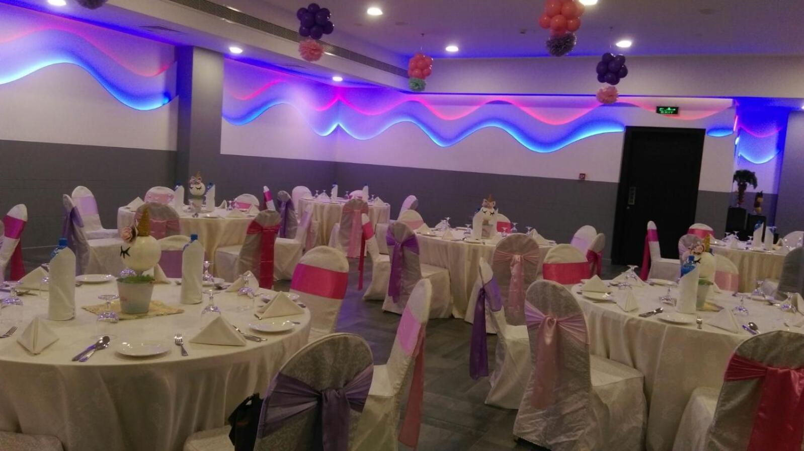 Park Regis Lotus Hotel Manama Luaran gambar