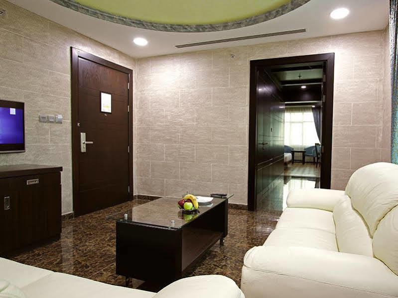 Park Regis Lotus Hotel Manama Luaran gambar