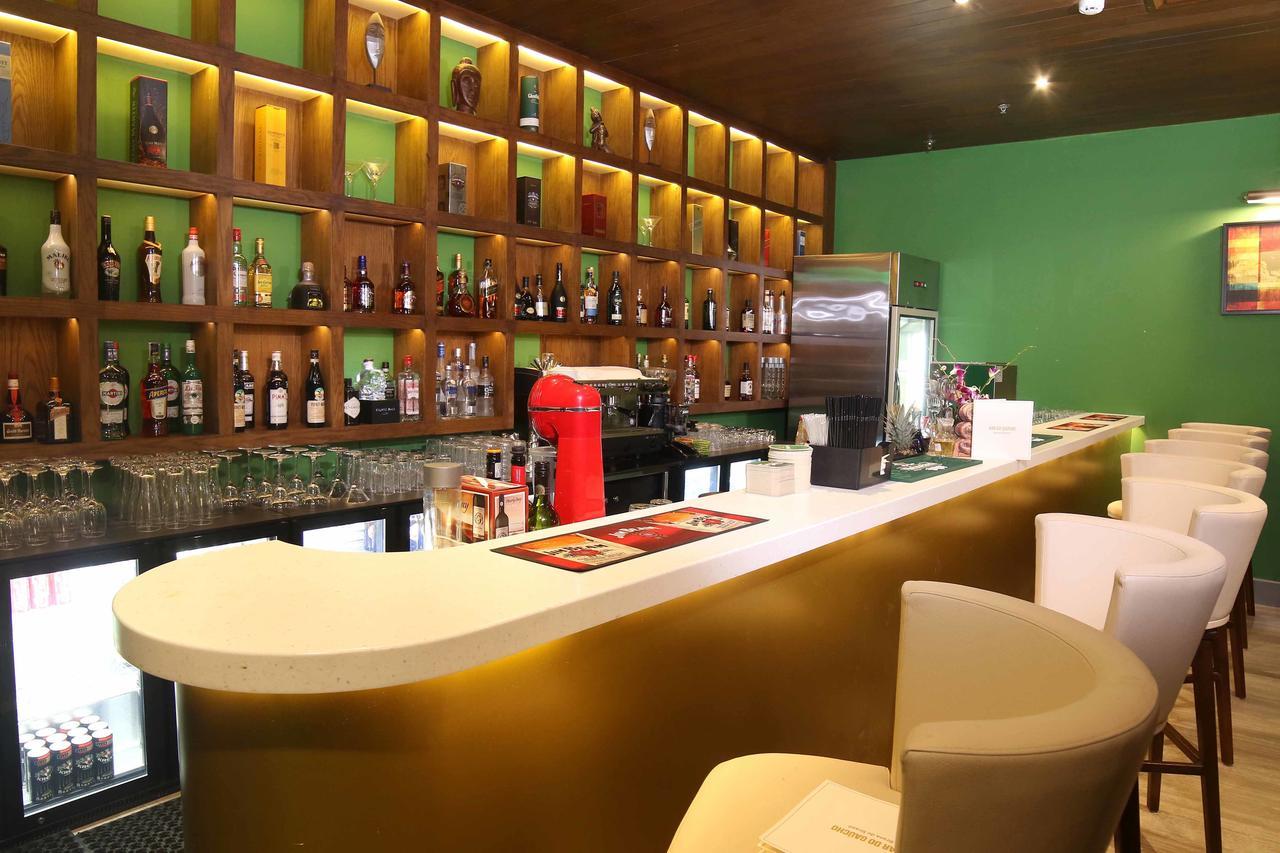 Park Regis Lotus Hotel Manama Luaran gambar